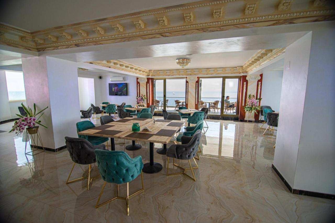 Hotel Alessio Costineşti